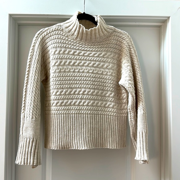 Pistache - Knit Sweater - Picture 2 of 6
